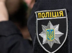 Замість лайків – адмінпротокол: мешканець Кам’янського району незаконно носив поліцейську форму